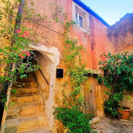 Casa Bella In Noto, A Unique Sicilian Casa de Férias Noto